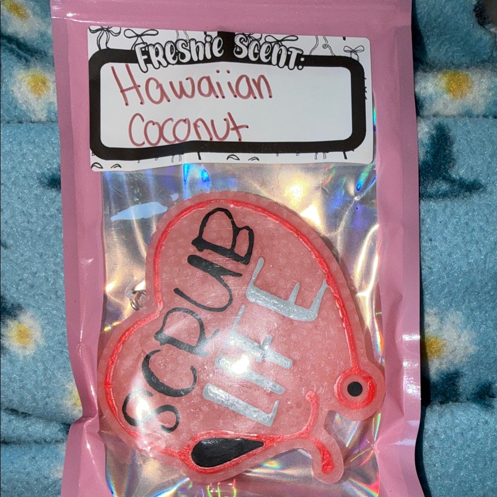 Scrub Life Heart Freshie Scent - Hawaiian Coconut